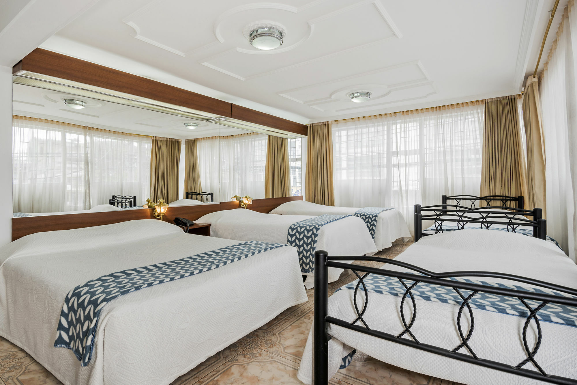 Hotel Ecoinn Богота Экстерьер фото