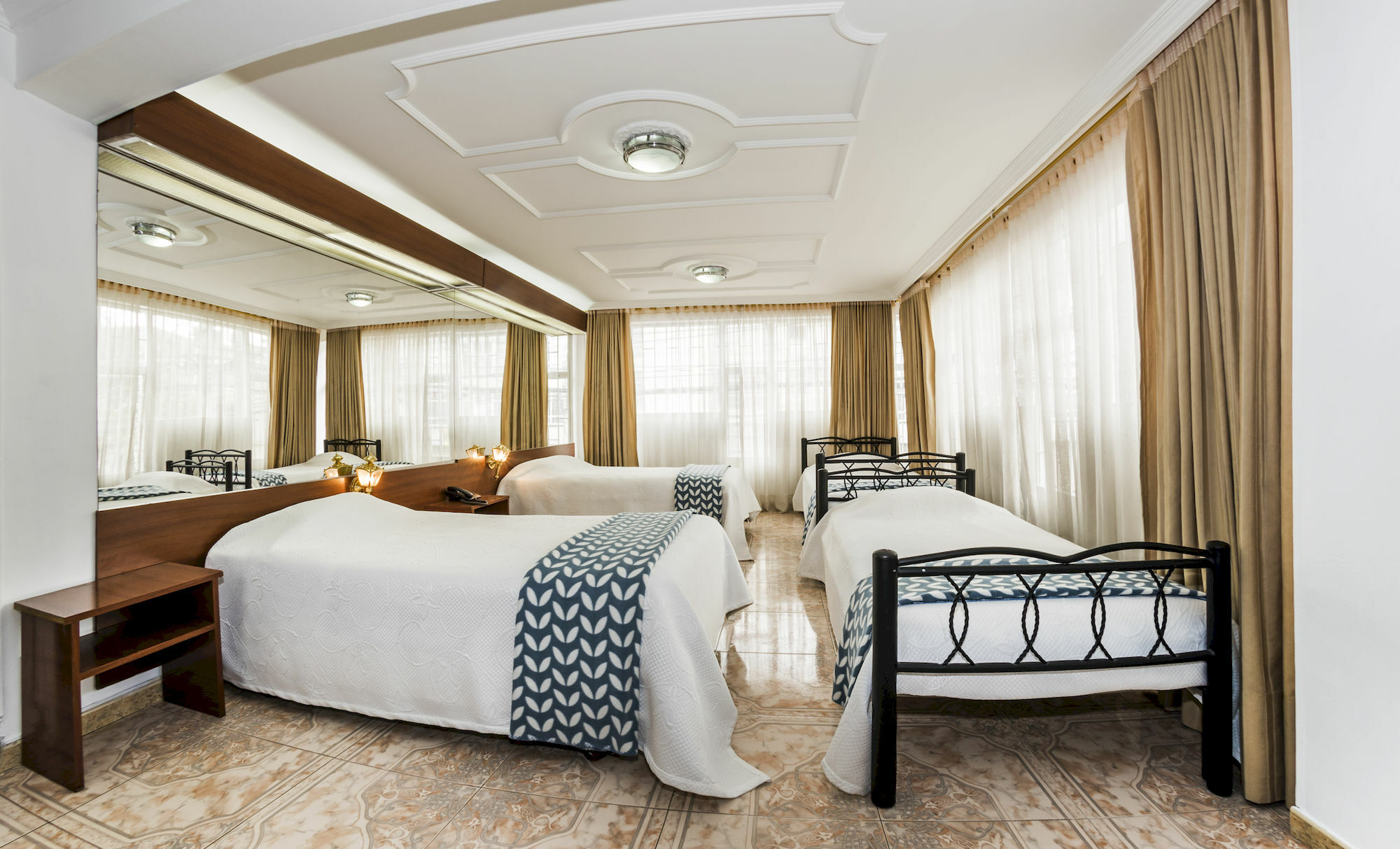 Hotel Ecoinn Богота Экстерьер фото